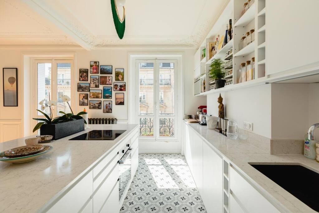 Appartement Luxury 1 Bedroom 700ft2 Montorgueil/leshalles Paris